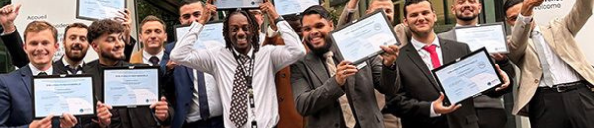 Illustration de Fin de parcours pour nos alternants de l’École de Vente Renault